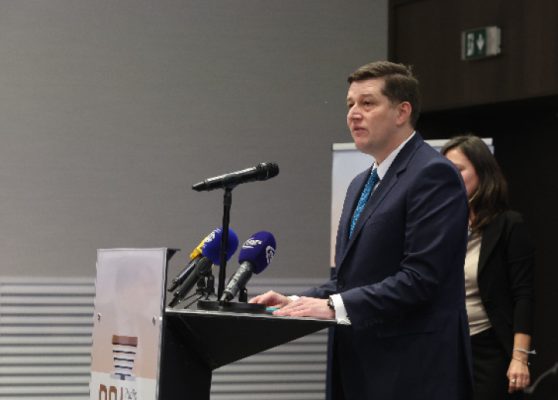 150f6df1357e6952965423cd78a3124b